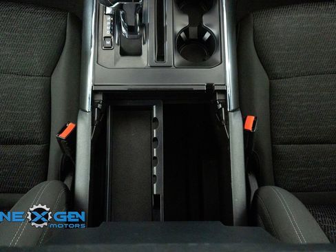 Used 2022 Ford F150 XLT w/ Equipment Group 302A High image 29