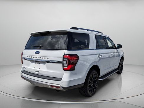 Used 2023 Ford Expedition Limited AWD/4WD image 8