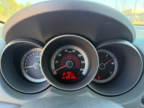 Used 2010 Kia Forte EX image 16