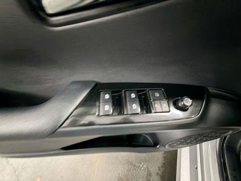 Used 2018 Toyota Prius Two w/ Prius Two Safety Plus Package FWD image 22