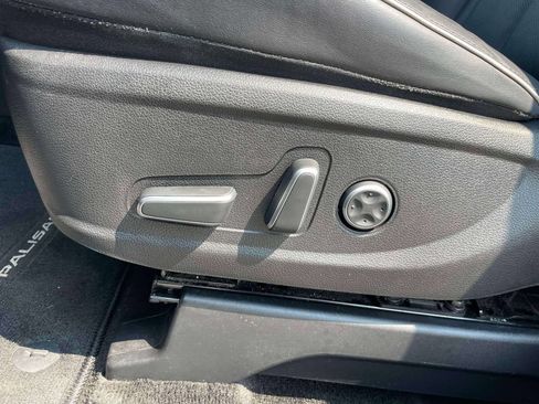 Used 2025 Hyundai Palisade SEL AWD/4WD image 18