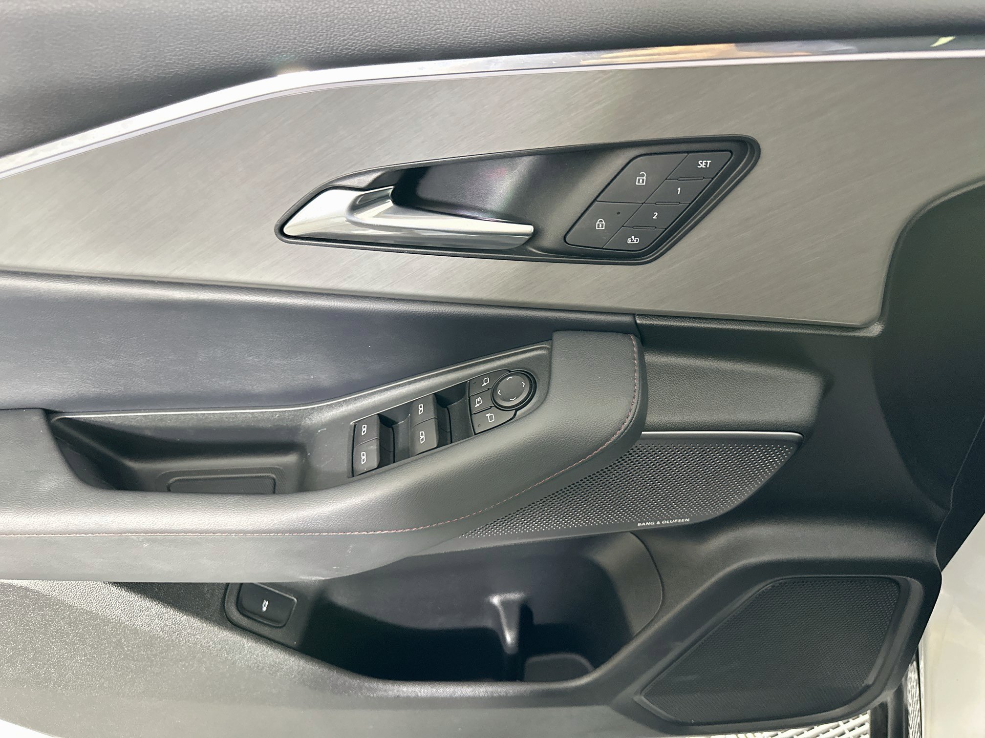 Used 2024 Acura ZDX A-Spec RWD image 15