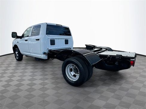 Used 2023 RAM 3500 Tradesman w/ Max Tow Package image 5