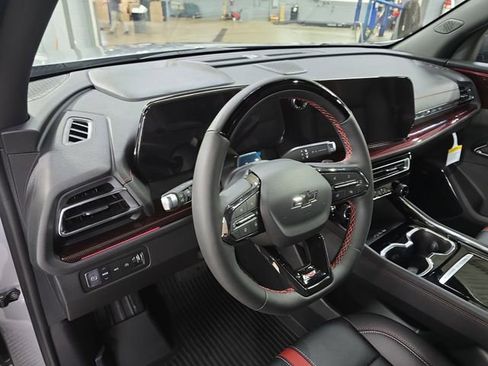 New 2026 Chevrolet Traverse RS w/ LPO, Floor Liner Package image 18