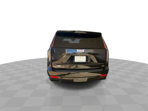 Used 2023 Cadillac Escalade ESV Sport Platinum image 7