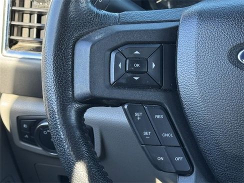 Used 2015 Ford F150 XLT w/ Equipment Group 302A Luxury image 13