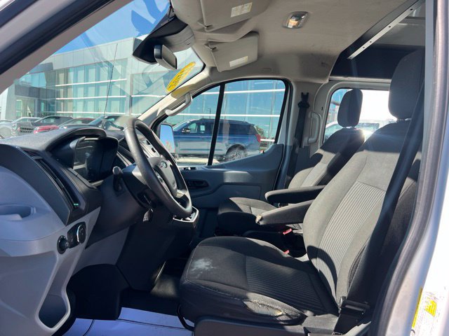 Used 2017 Ford Transit 250 130 Low Roof w/ Exterior Upgrade Package RWD image 21