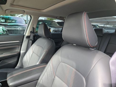 Certified 2023 Nissan Altima 2.5 SR w/ SR Premium Package FWD image 9