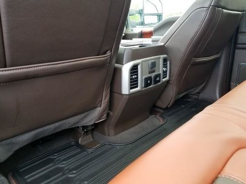 Used 2022 Ford F250 King Ranch w/ Tremor Off-Road Package AWD/4WD image 18