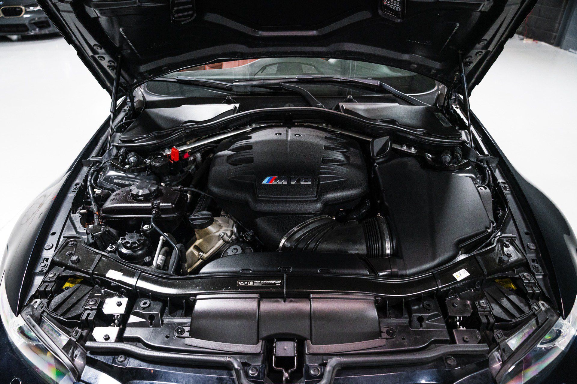 Used 2011 BMW M3 Convertible RWD image 40