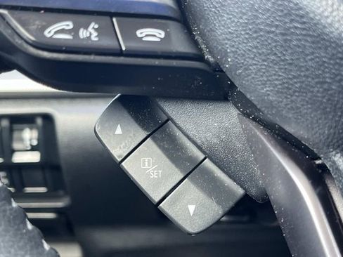 Used 2020 Subaru Forester Limited image 32