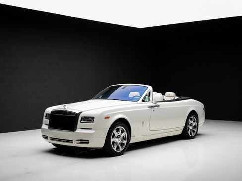 Used 2013 Rolls-Royce Phantom Drophead Coupe image 7