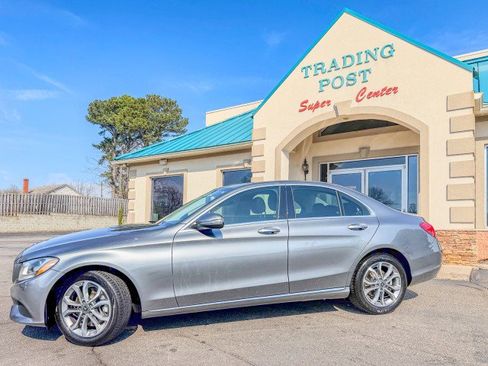 Used 2018 Mercedes-Benz C 300 4MATIC Sedan w/ Premium Package image 3