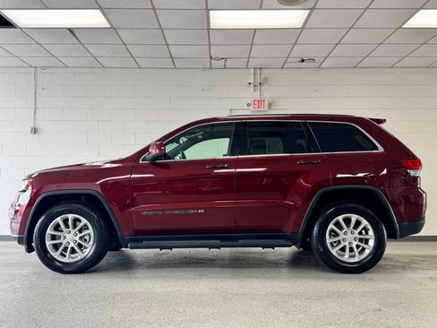 Certified 2022 Jeep Grand Cherokee Laredo E RWD image 4