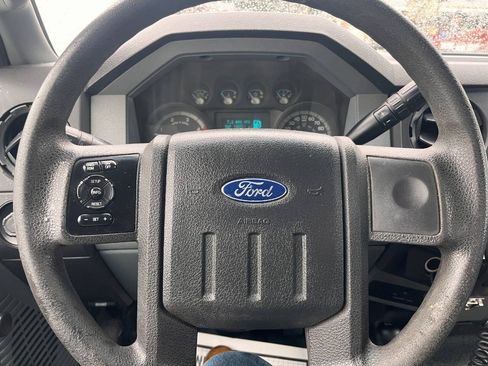 Used 2012 Ford F550 4x4 Regular Cab Super Duty w/ Payload Upgrade Pkg image 11