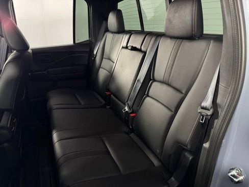 Used 2025 Honda Ridgeline TrailSport image 17