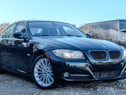 Used 2011 BMW 335i Sedan image 7