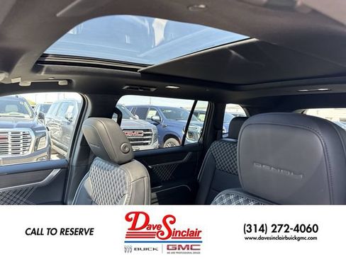 New 2026 GMC Acadia Denali w/ Super Cruise Package FWD image 22