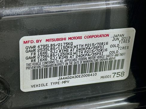 Used 2014 Mitsubishi Outlander ES FWD image 29