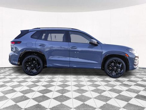 New 2026 Volkswagen Tiguan SE R-Line image 13