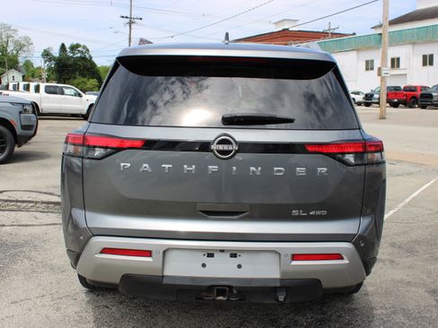 Used 2022 Nissan Pathfinder SL w/ SL Premium Package AWD/4WD image 4