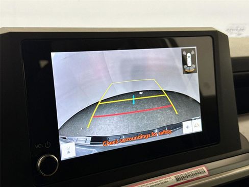 Certified 2024 Toyota Tacoma SR5 image 23