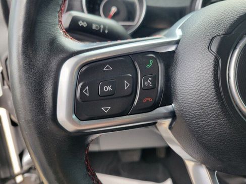 Used 2020 Jeep Gladiator Rubicon AWD/4WD image 17