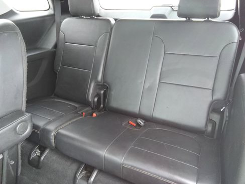 Used 2018 Chevrolet Traverse Premier image 12