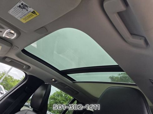 Used 2022 Volvo XC90 T5 Momentum AWD/4WD image 10