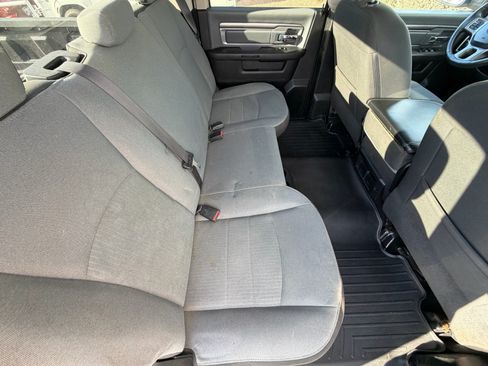 Used 2022 RAM 1500 Classic SLT w/ Electronics Group AWD/4WD image 11