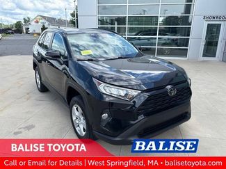 Used 2019 Toyota RAV4 XLE w/ Convenience Package AWD/4WD video 1