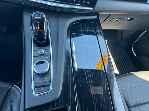 Used 2024 Cadillac Escalade ESV Sport w/ Touring Package AWD/4WD image 39