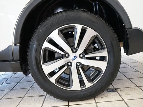 Used 2018 Subaru Outback 2.5i Limited image 53