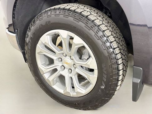 Used 2024 Chevrolet Silverado 1500 LTZ w/ LTZ Premium Package AWD/4WD image 33