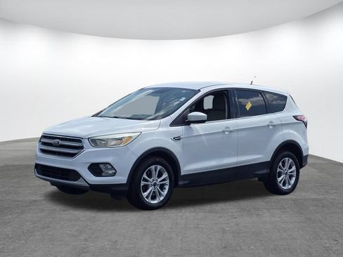 Used 2017 Ford Escape SE AWD/4WD image 6