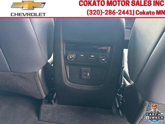 Used 2023 Buick Enclave Essence AWD/4WD image 14