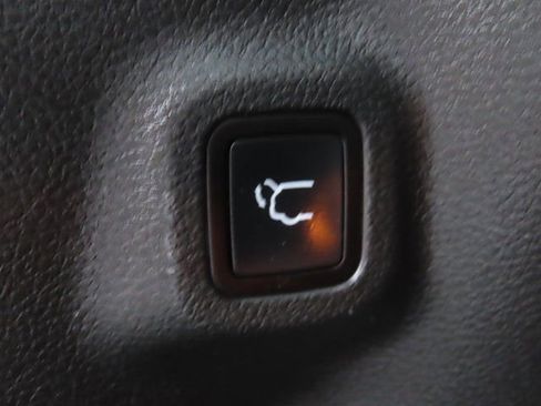 Used 2022 Jeep Compass Latitude w/ Convenience Group image 6