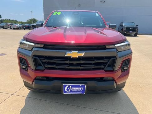 Certified 2024 Chevrolet Colorado LT w/ LT Convenience Package III AWD/4WD image 8