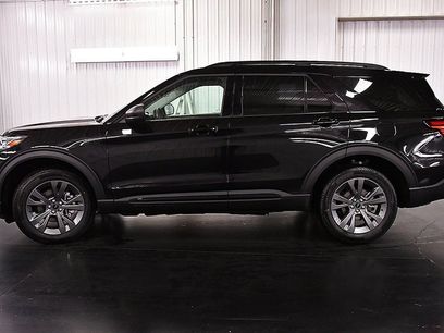 New 2026 Ford Explorer Active w/ Active Comfort Package