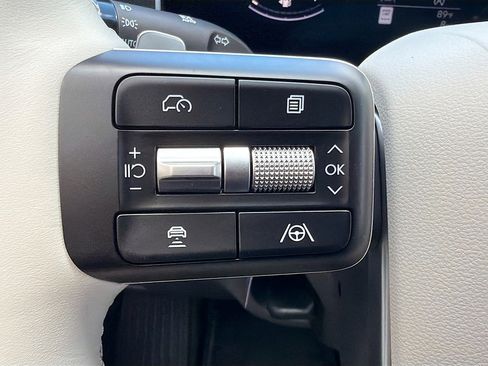 New 2026 Hyundai Santa Fe SE FWD image 35