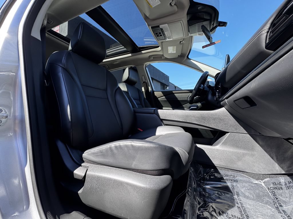 Used 2021 Nissan Rogue SV w/ Premium Package AWD/4WD image 17