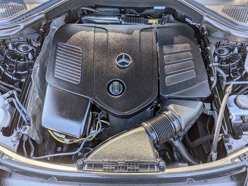 Certified 2025 Mercedes-Benz GLC 300 4MATIC image 34