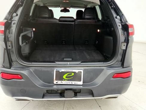 Used 2015 Jeep Cherokee Limited w/ Trailer Tow Group FWD image 28