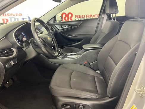 Used 2021 Chevrolet Malibu RS image 10