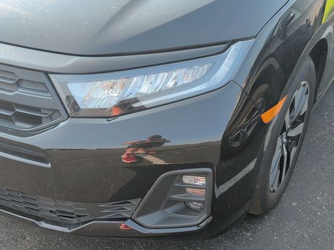 Used 2025 Honda Odyssey EX-L image 6