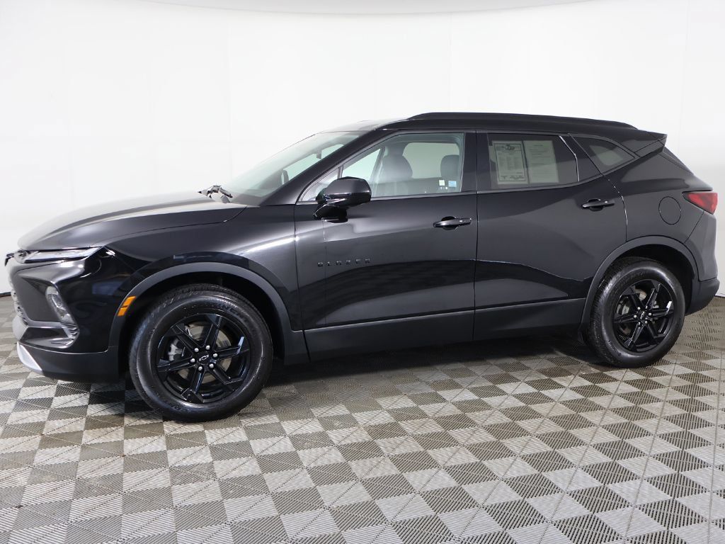 Used 2023 Chevrolet Blazer LT w/ Convenience Package FWD image 15