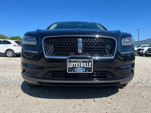 Used 2022 Lincoln Nautilus Reserve w/ Equipment Group 201A AWD/4WD image 3