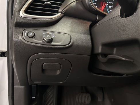 Used 2020 Chevrolet Trax LS w/ Tint and Cruise Package FWD image 18