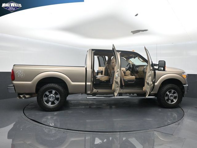Used 2011 Ford F250 Lariat w/ Lariat Interior Pkg AWD/4WD image 27
