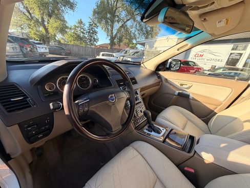 Used 2011 Volvo XC90 3.2 AWD/4WD image 6